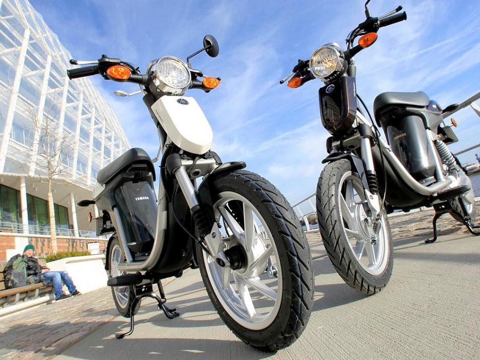 Yamaha EC 03