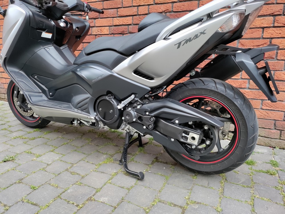 Yamaha T-MAX