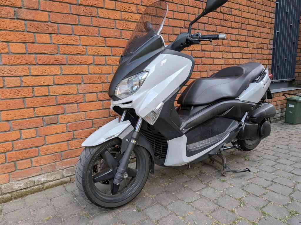 Yamaha X MAX  250