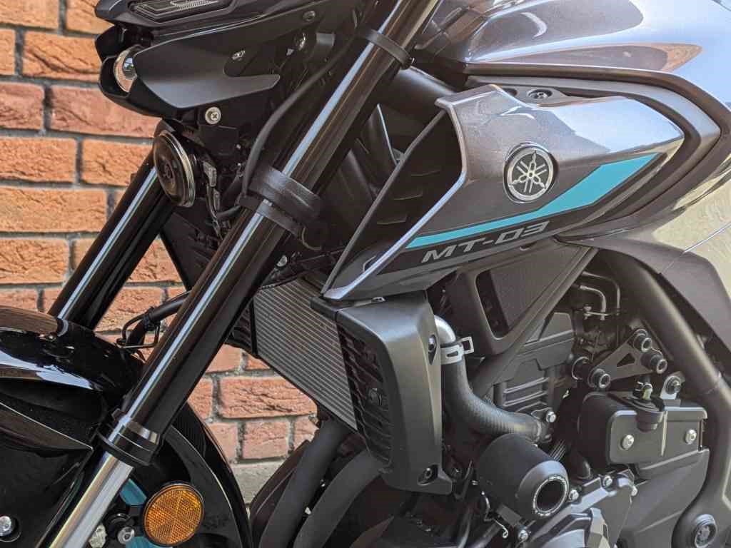 Yamaha MT-03