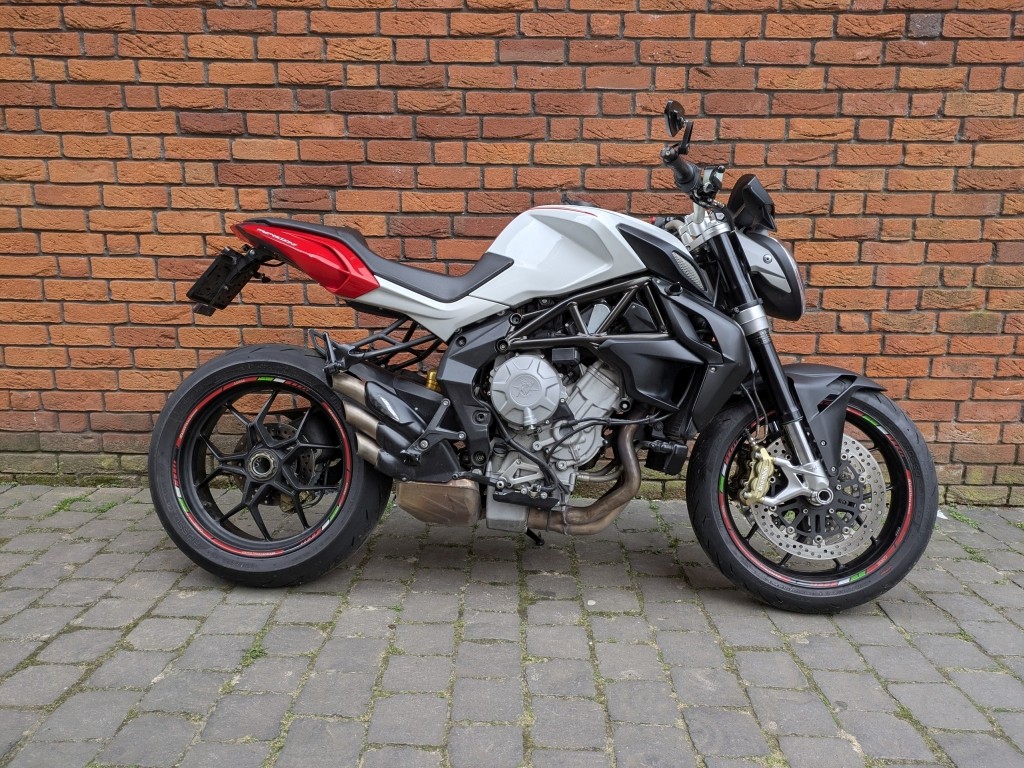 MV agusta Brutale 800