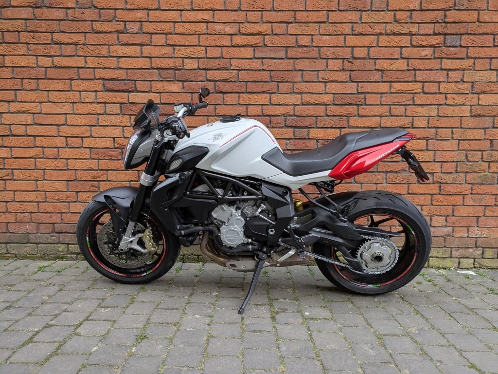 MV agusta Brutale 800