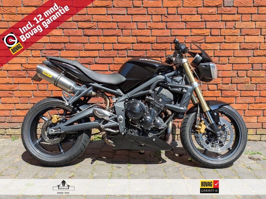 Triumph STREET TRIPLE R