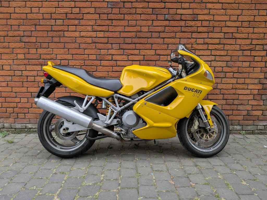 Ducati 944 ST2