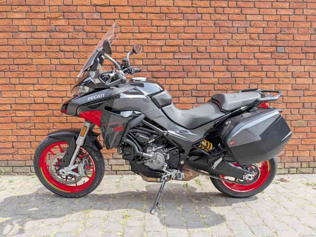 Ducati Multistrada V2 S