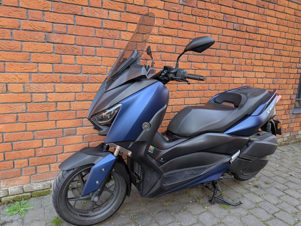 Yamaha X-MAX 300